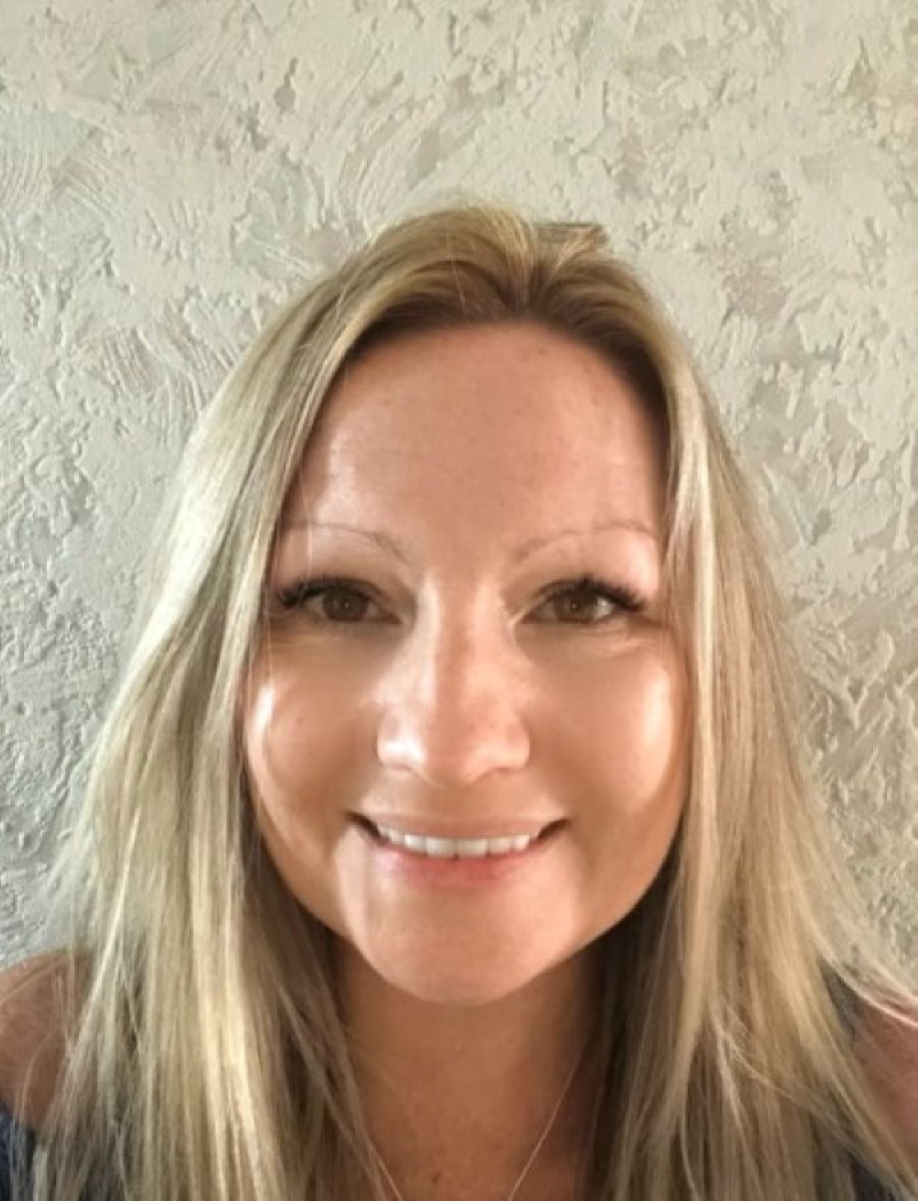 Photo of Claire Sezer